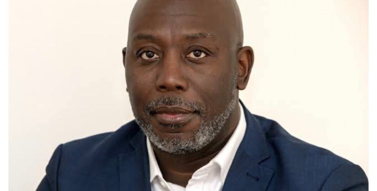 Darren Lewis